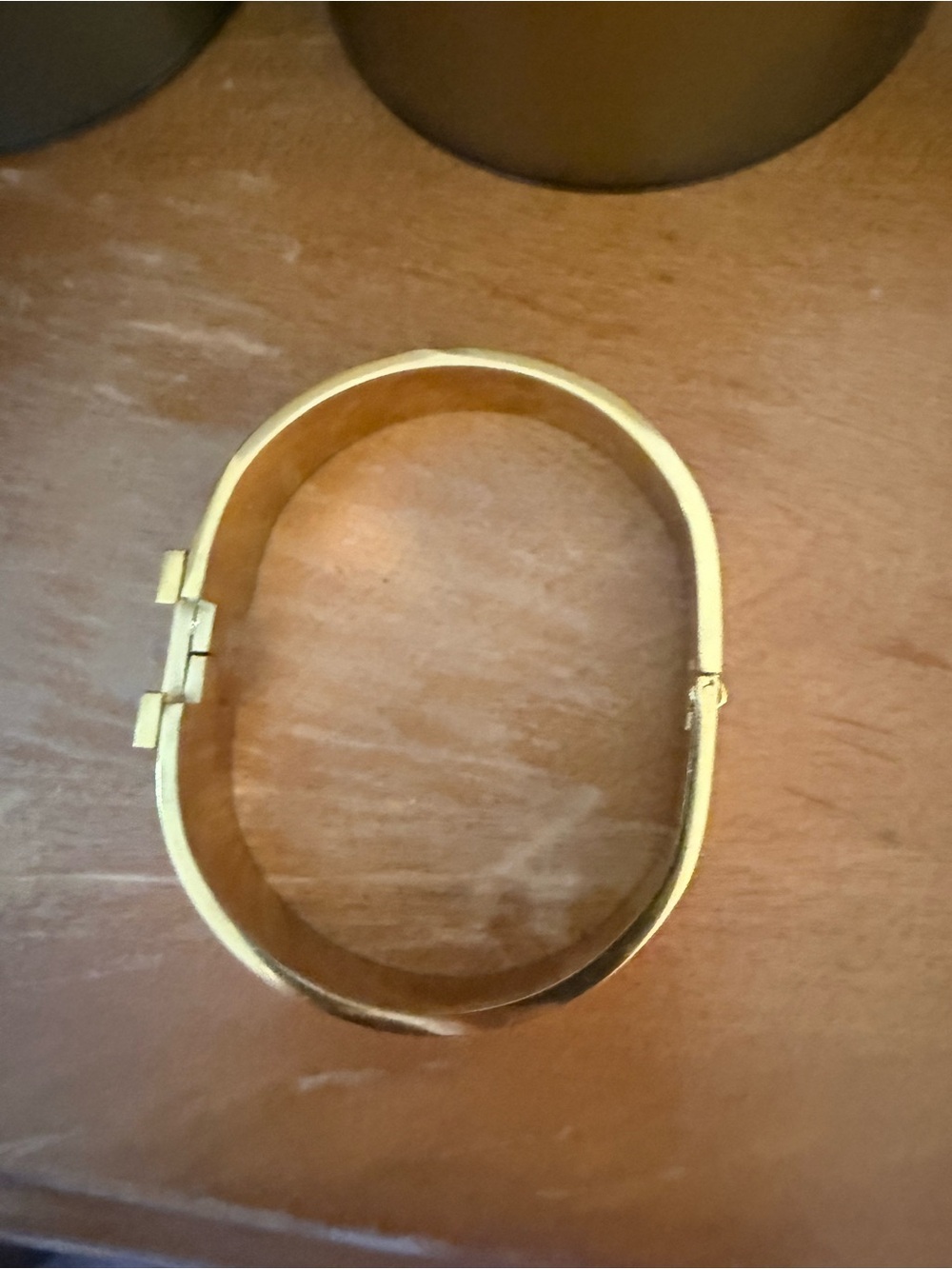 Gold Tone H-Closure Hinged Cliq Bangle with Bright Orange Enamel NEW - Picture 3 of 8